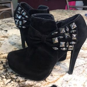 USED 61/2 Rock Bella Punk Bootie Heels